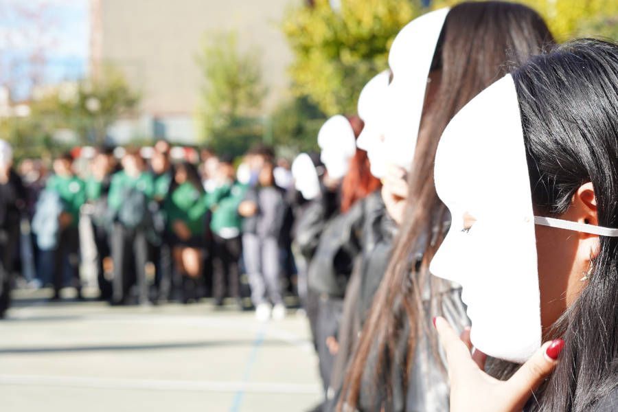 Únete para poner fin a la violencia digital contra las mujeres
